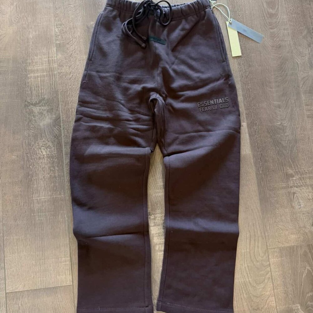 Fear Of God Essentials Plum Relaxed Sweatpants SS23 Size Medium Brand New